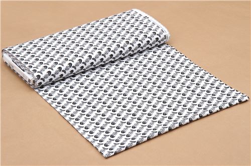 Tela blanca con raspa espina de pescado negro animal de Ink & Arrow 3