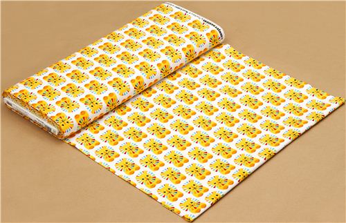 white fabric with colourful circus lions par Robert Kaufman 3