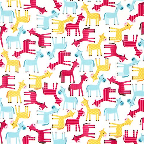 white fabric with dotted horses de Robert Kaufman USA 2