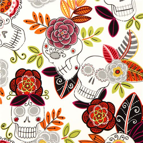 weißer Totenkopf und Blumen Stoff von Alexander Henry Stoff